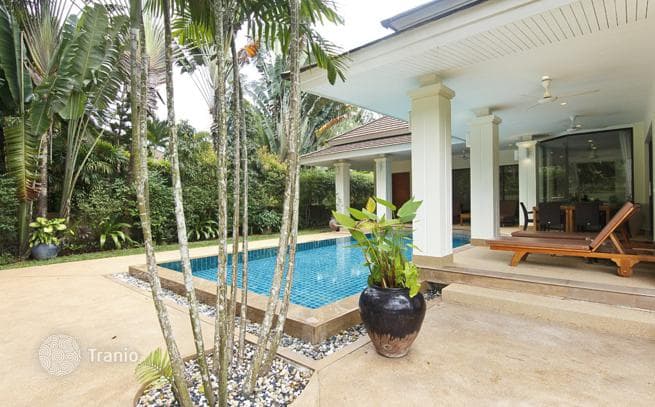 3-Bedroom Villa with Private Pool and Garden in Maenam, Koh Samui, photo 3