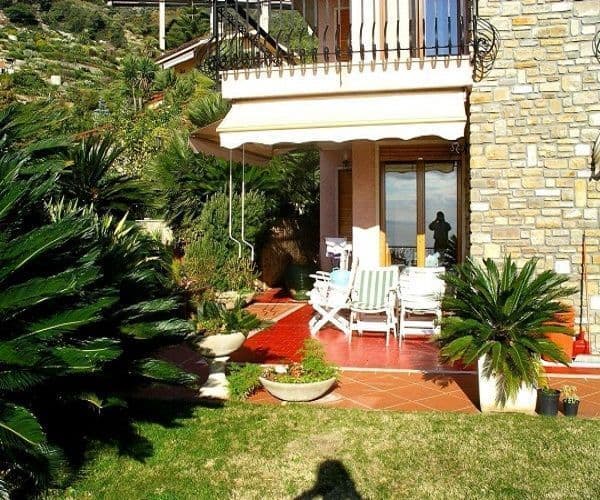 6-Bedroom Apartment in Ospedaletti, Italy, photo 2