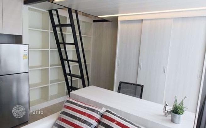 1-Bedroom Condo in Huai Khwang, Bangkok
