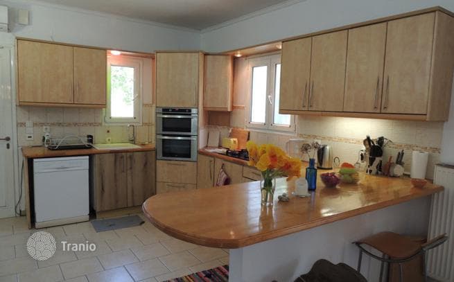 2-Bedroom House in Rachtades, Corfu