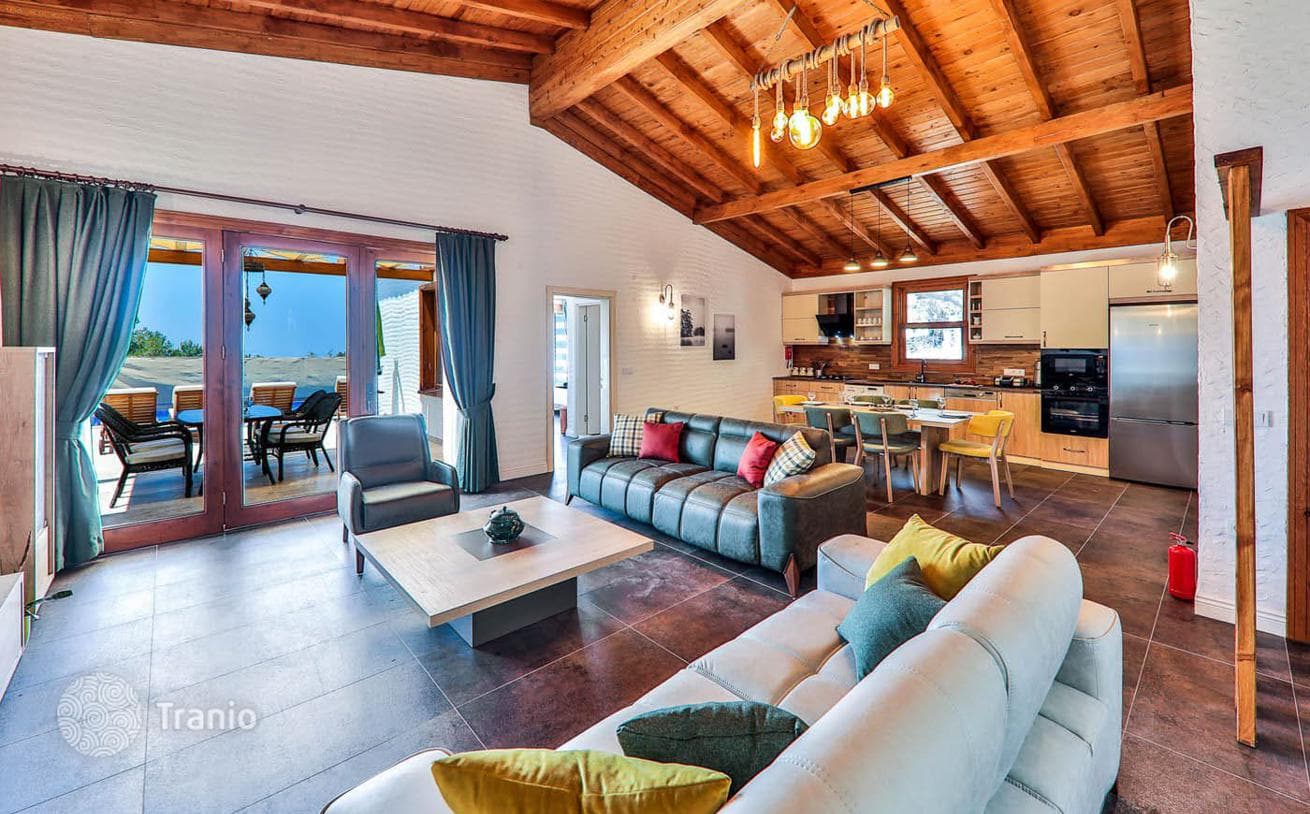 3-Bedroom Villa with Panoramic Mountain Views in Kalkan, photo 5
