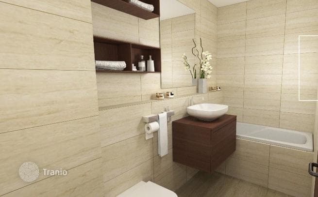2-Bedroom Penthouse in Historic Building, Budapest City Center, photo 3
