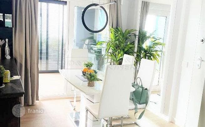 2-Bedroom Apartment in Torrevieja, photo 3