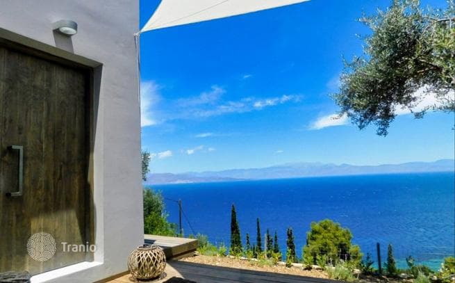 2-Bedroom Villa with Guest House and Sea View in Akrata, Peloponnese, photo 5