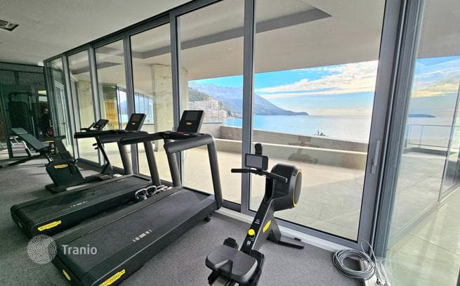 1-Bedroom Apartment with Sea View in Rafailovici, Budva, photo 4