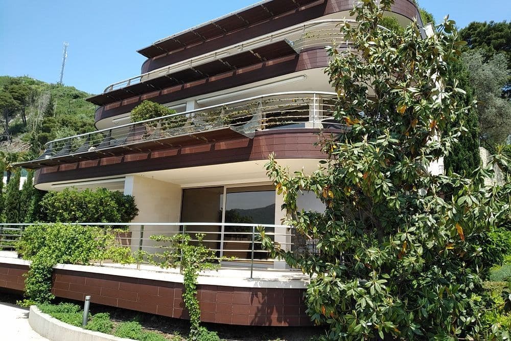 3-Bedroom Apartment in Budva, Montenegro, photo 5