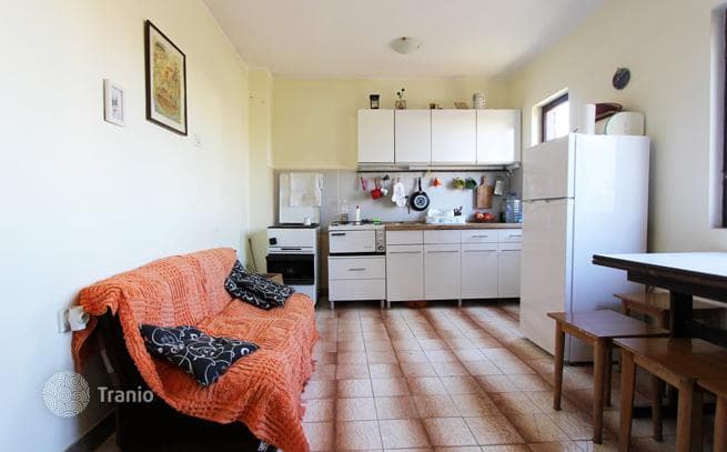 Furnished 5-Bedroom House with Terrace and Sea View in Dobrota
