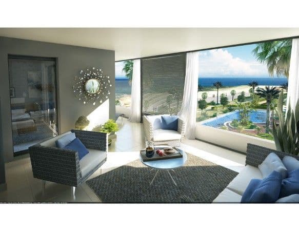 3-Bedroom Apartment in Punta Prima, photo 2