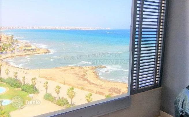 2-Bedroom Apartment in Denia, Spain, photo 4