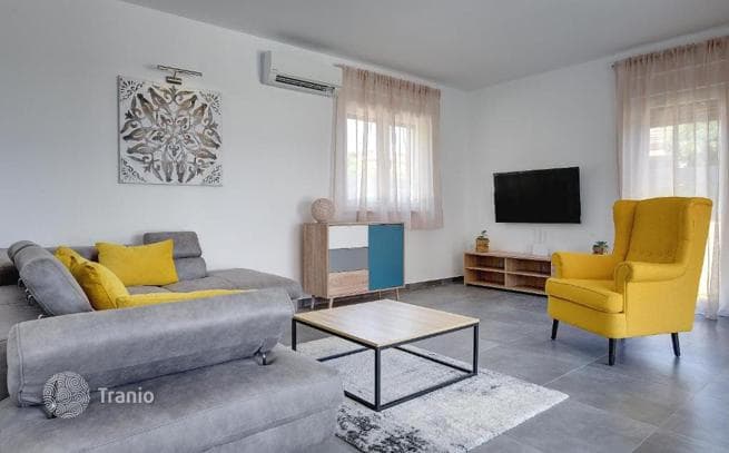 Modern House with Private Pool near Pula, Croatia