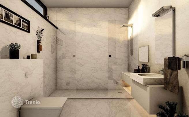 3-Bedroom Apartment with Pool in Kozino, photo 2