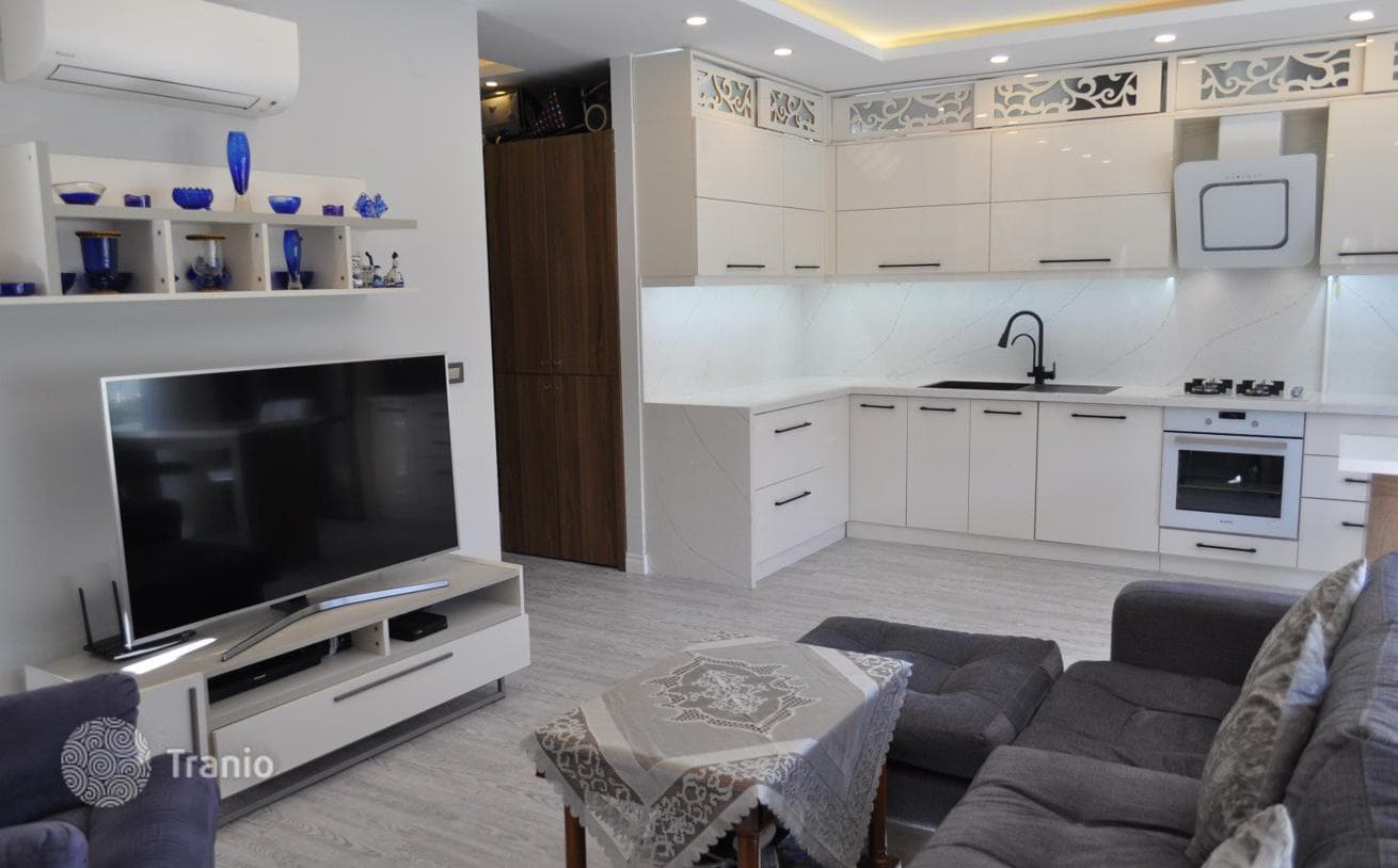 2-Bedroom (2+1) Apartment 20 m from the Sea in Lara, Antalya