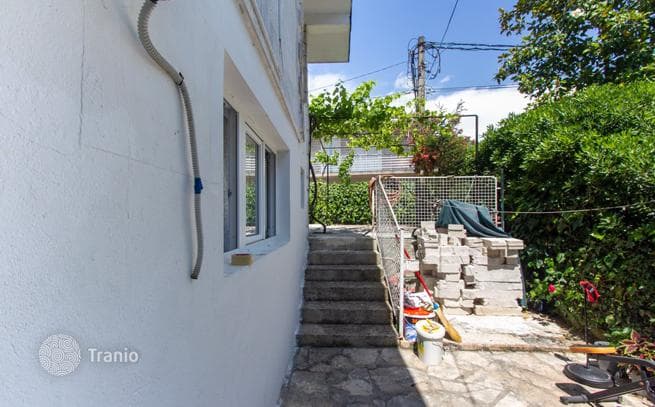 Furnished 2-Bedroom and 3-Bedroom House in Zelenika, Herceg Novi, photo 2