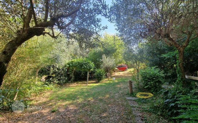 9-Bedroom Villa in Foiano della Chiana, Italy, photo 3