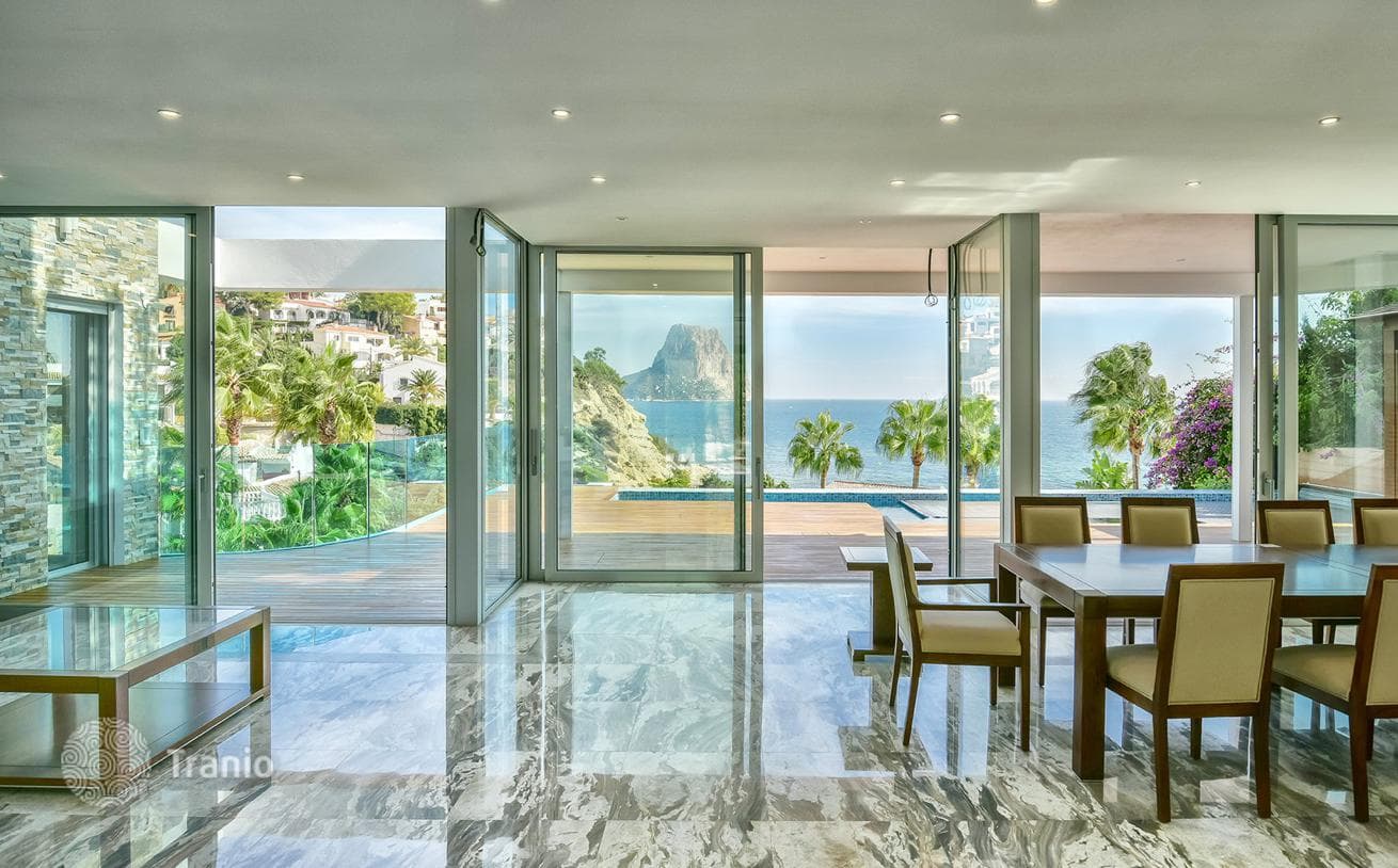 3-Bedroom Villa with Sea View in Calpe, Alicante, photo 5