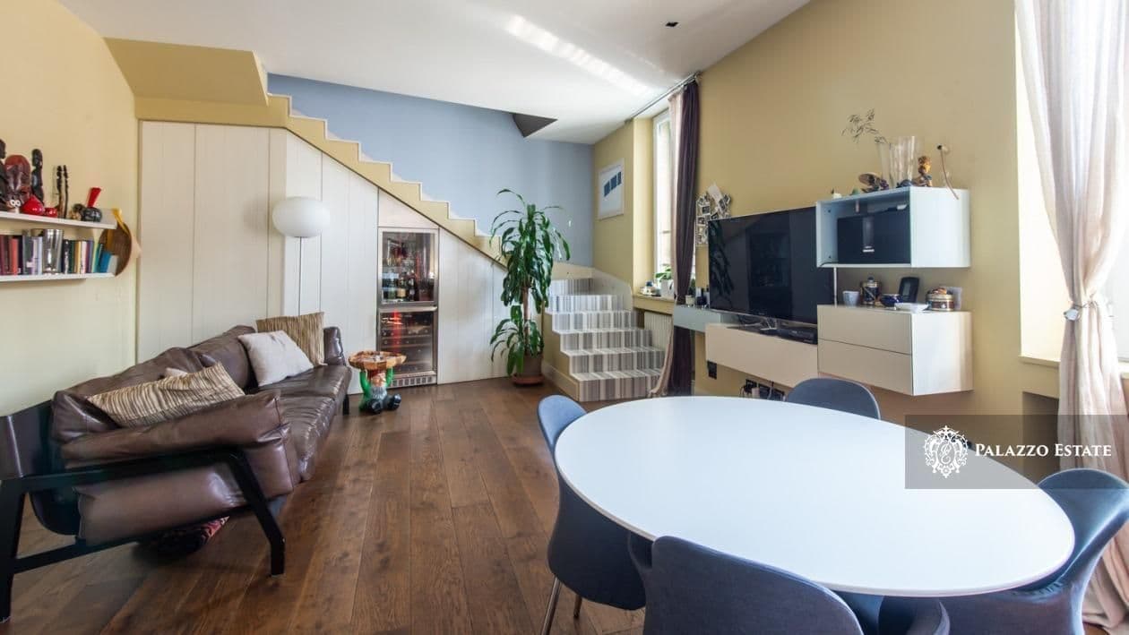 2-Bedroom Apartment in Milan, photo 4
