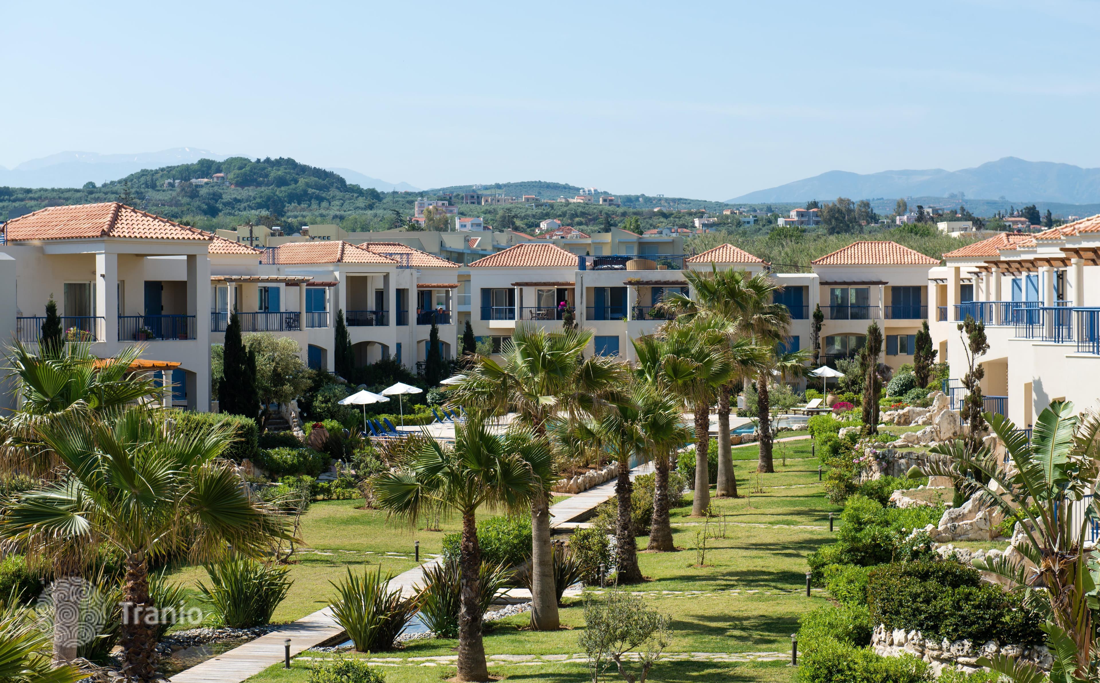 1-Bedroom Penthouse with Sea View in Chania, Crete, photo 4