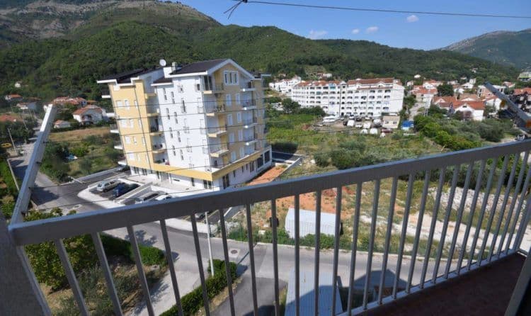 Квартира в Биеле, Черногория, 90 м², фото 3