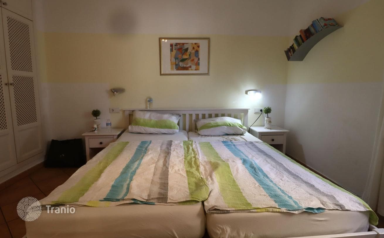 4-Bedroom Apartment with Garden in Peguera, photo 5