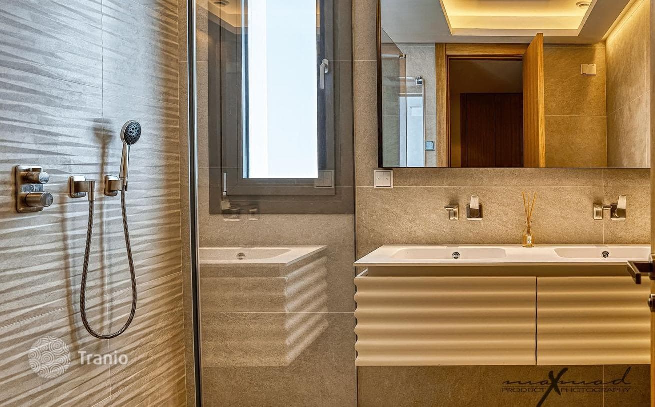 3-Bedroom Penthouse Duplex with Sea View in Benahavís, photo 5