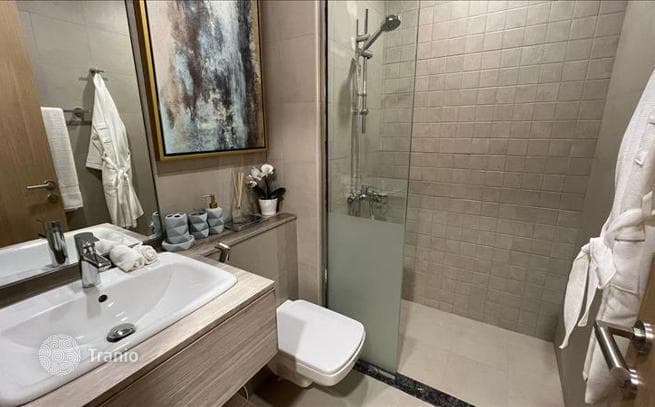 Luxury Beachfront Apartments with Pool in Sharjah, photo 3