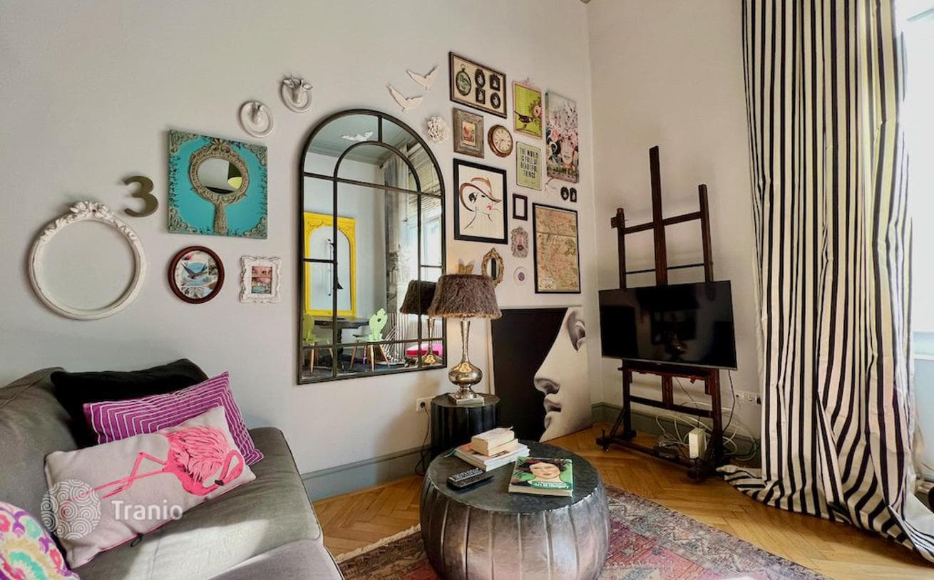 1-Bedroom Apartment in District V, Budapest, photo 3