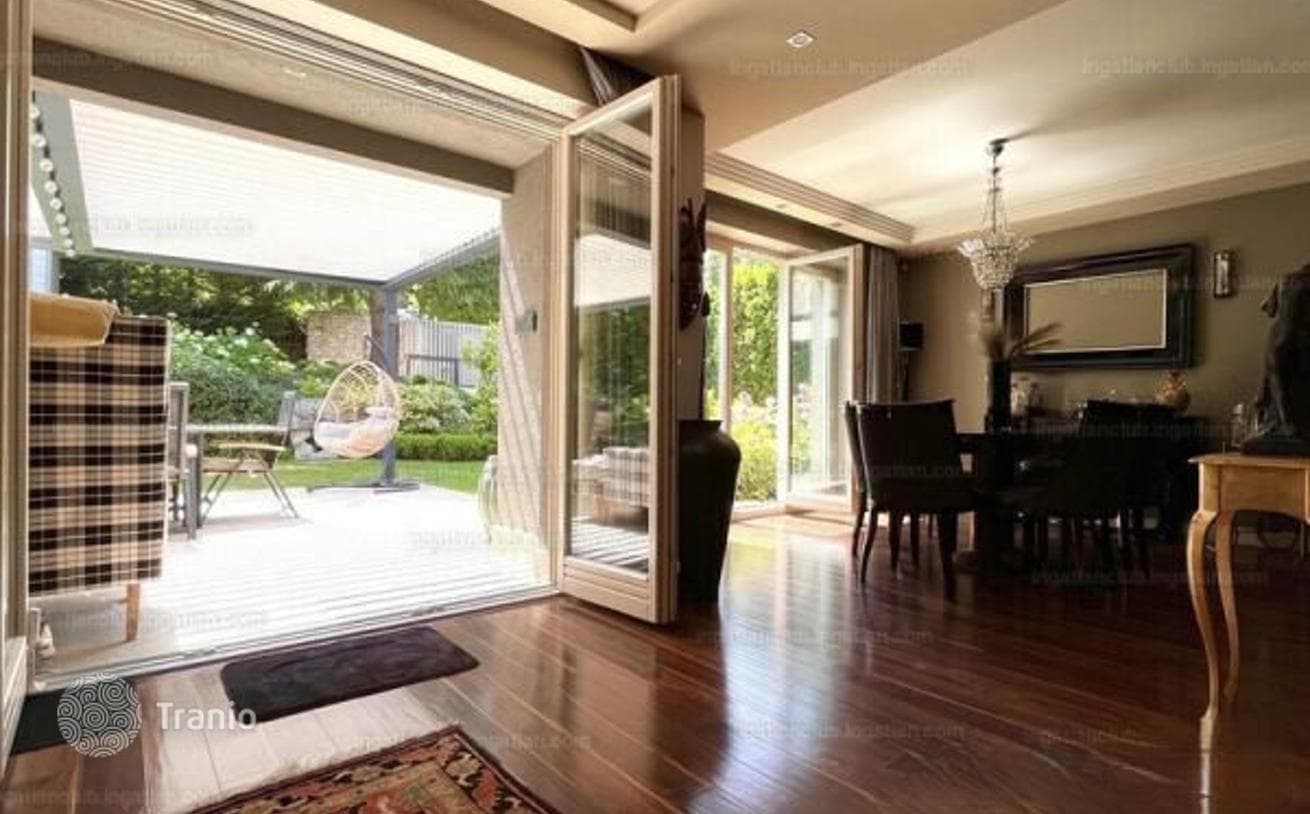 5-Bedroom House with Pool and Sauna in District II, Budapest, photo 3