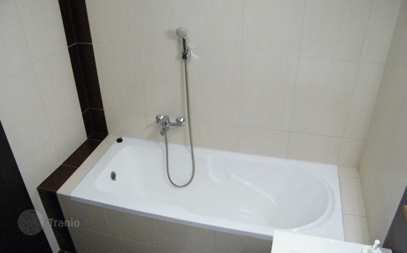 4-Bedroom Townhouse in Debrecen, photo 4