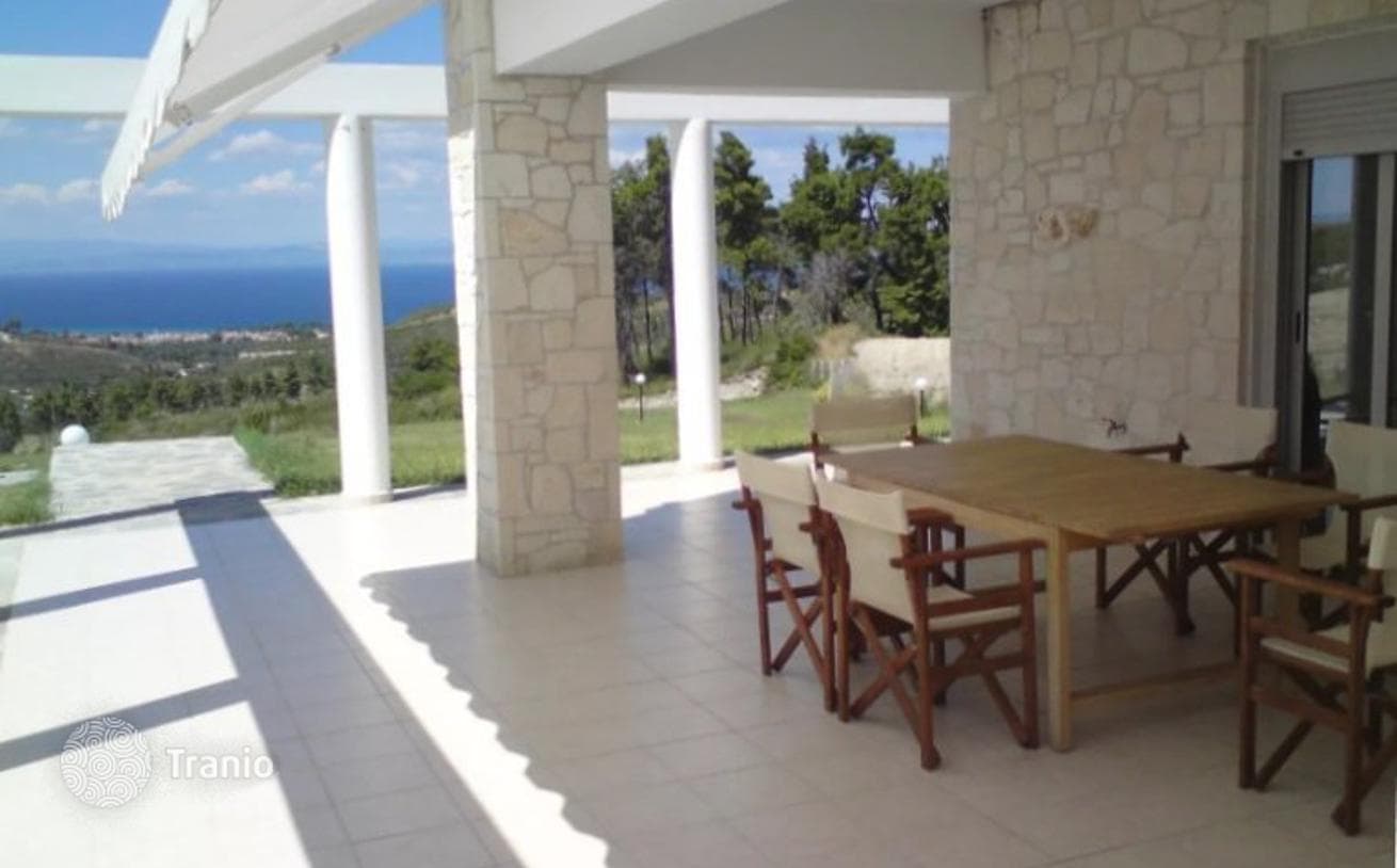 5-Bedroom Villa with Private Pool in Kassandra, Greece, photo 2