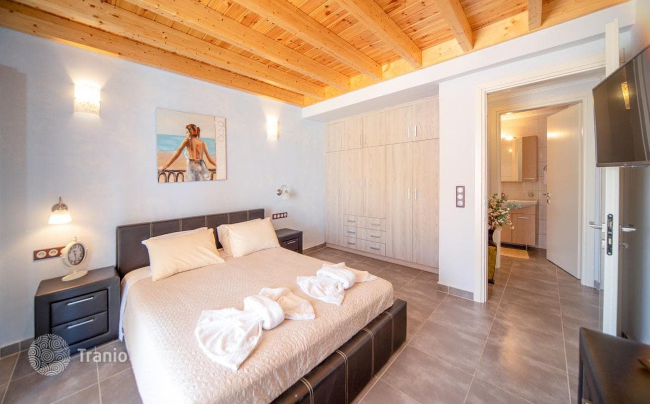 Villa with Sea View and Private Pool in Agios Stefanos, Corfu, photo 3
