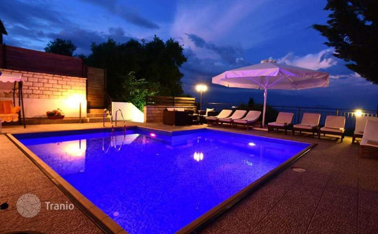 4-Bedroom Villa with Pool and Sea Views in Gastouri, Corfu, photo 4