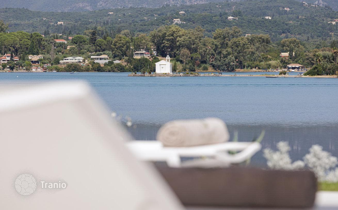 4-Bedroom Villa in Kondokali, Corfu, photo 3
