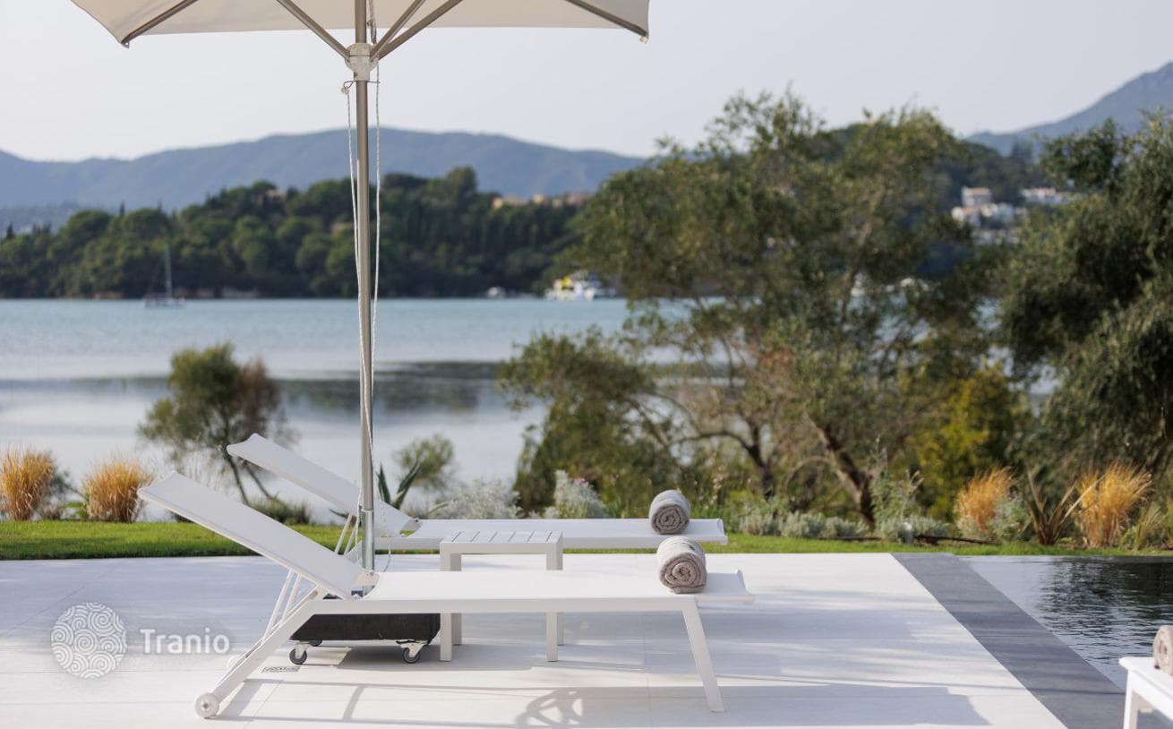 4-Bedroom Villa in Kondokali, Corfu, photo 5