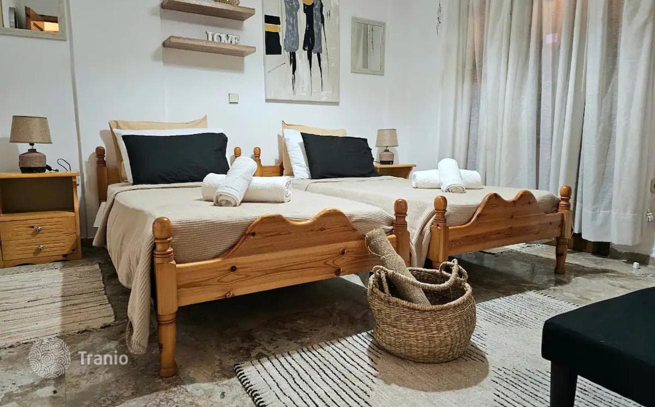 2-Bedroom House in Lefkimi, Corfu