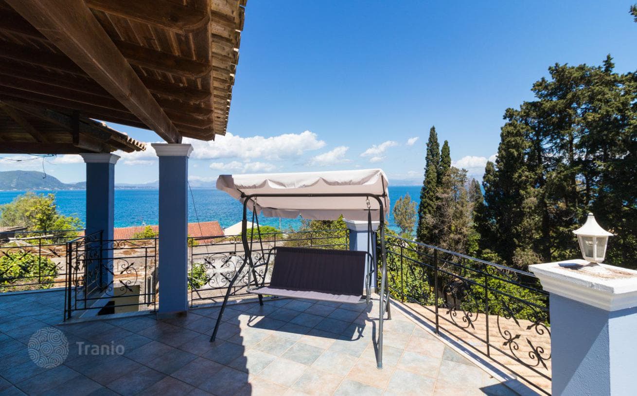 3-Story House with 2 Apartments 50 m from the Beach in Bukari, Corfu, photo 3