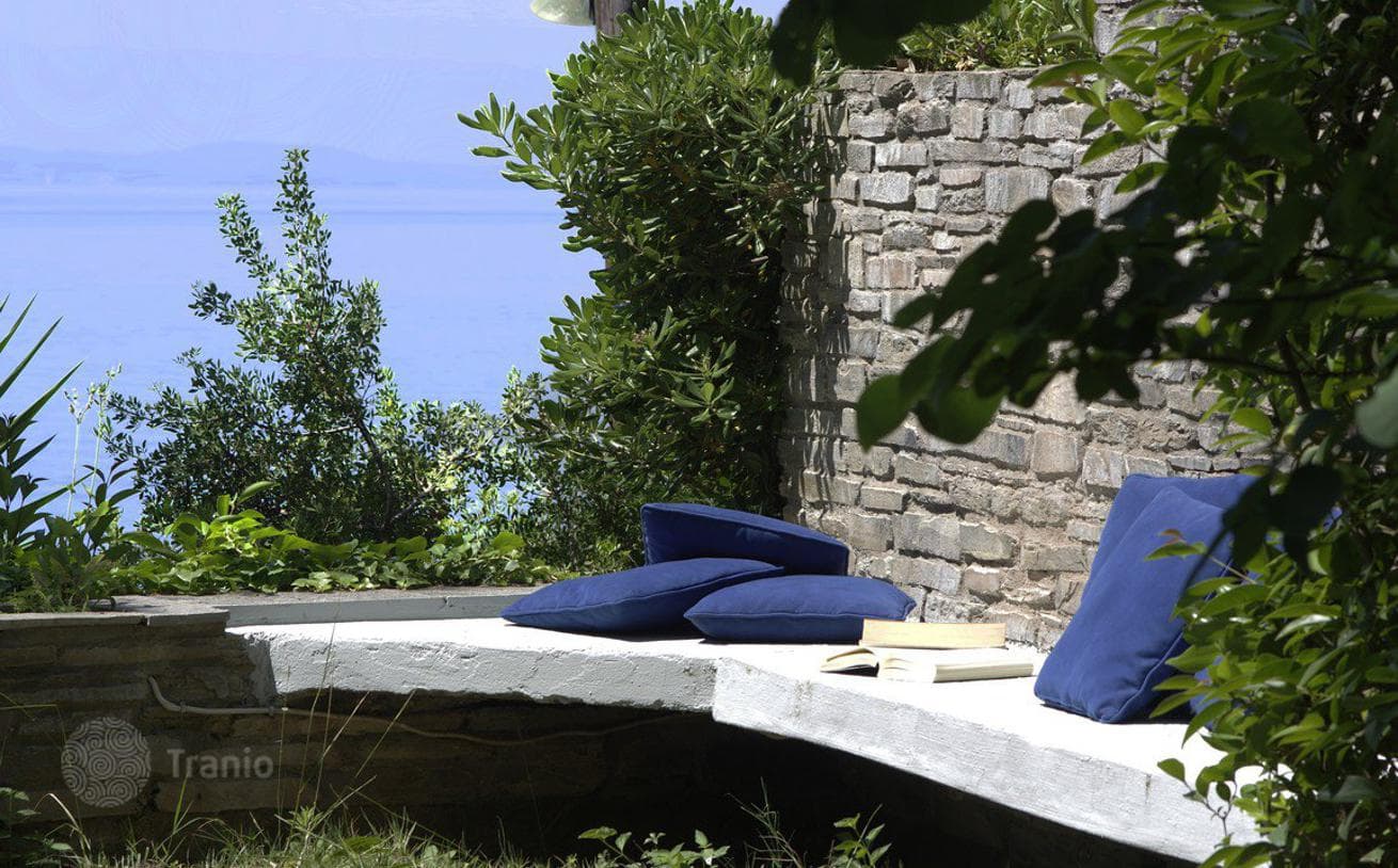 5-Bedroom Villa with Sea View in Sitonía, Greece, photo 4