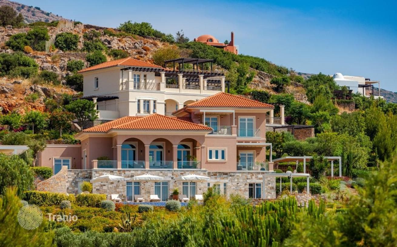 5-комнатная вилла 642 м² в Элунде, Греция, фото 2