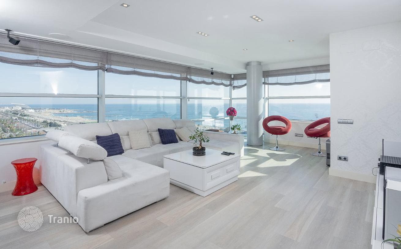 3-Bedroom Penthouse with Sea View in Diagonal Mar, Barcelona, photo 3