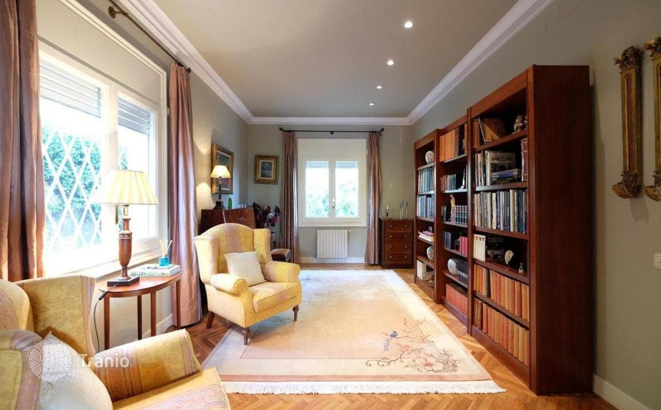Дом в городе 520 м² в Сарриа-Сант-Жерваси, Испания, фото 5