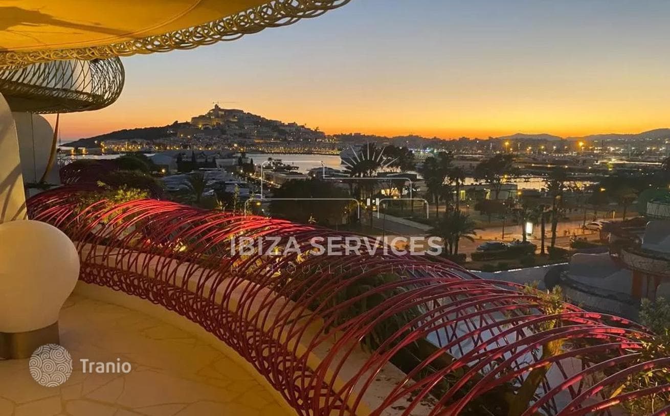 2-Bedroom Apartment in Ibiza, Spain, photo 2