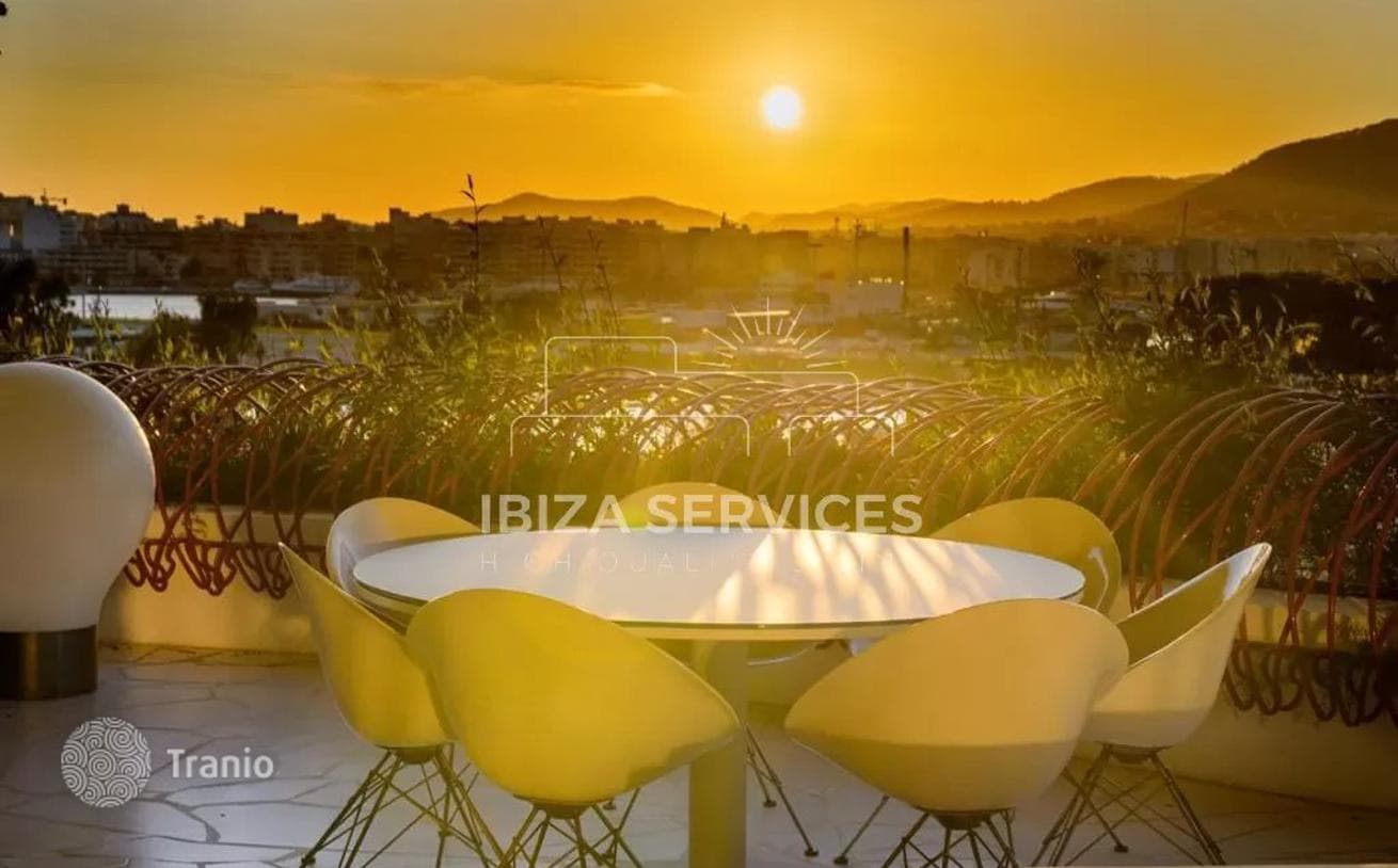 2-Bedroom Apartment in Ibiza, Spain, photo 3