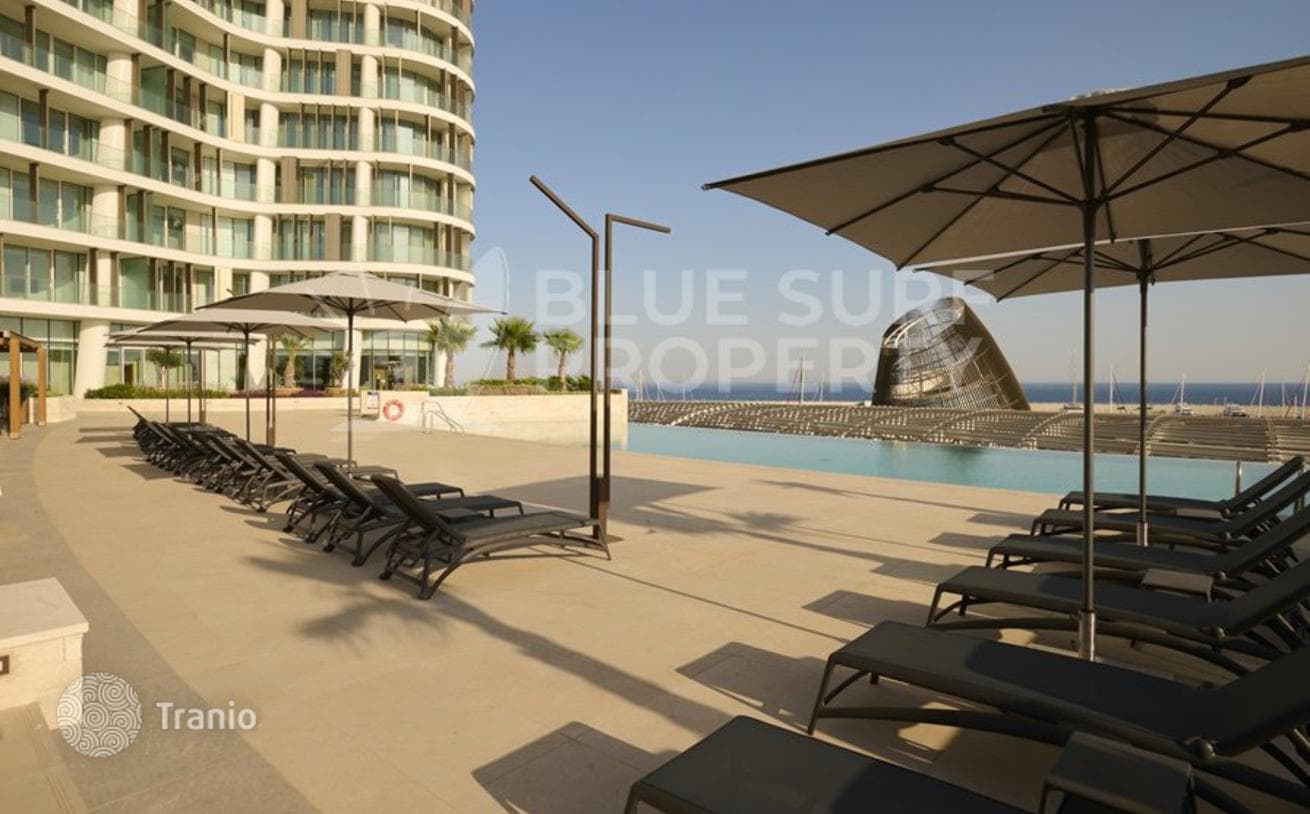 3-Bedroom Apartment with Sea View in Cyprus, photo 5