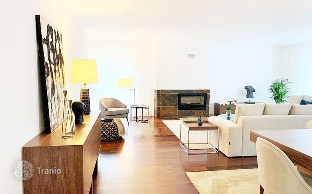 4-Bedroom Duplex Apartment in Estoril, Lisbon, photo 4