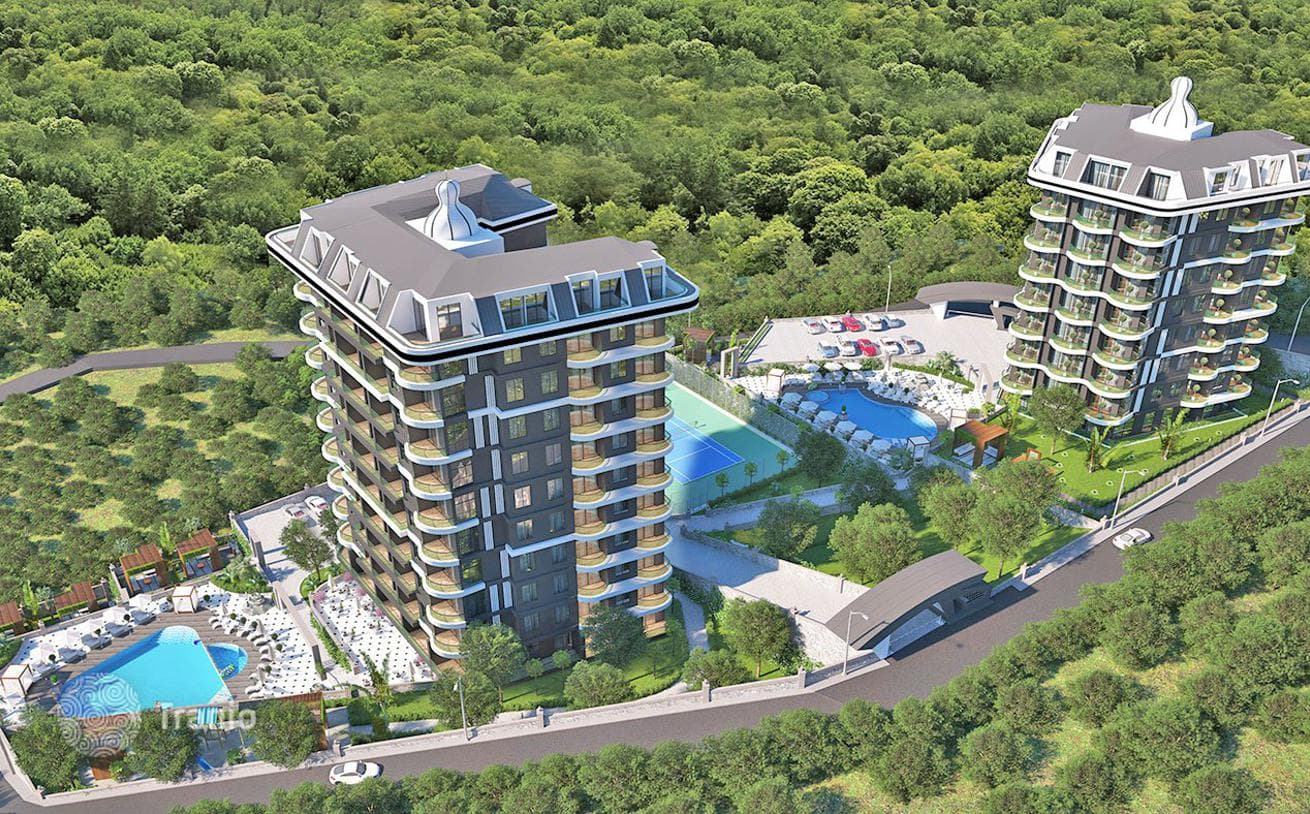 New Penthouse in Gated Residential Complex with Pools and Gym in Alanya