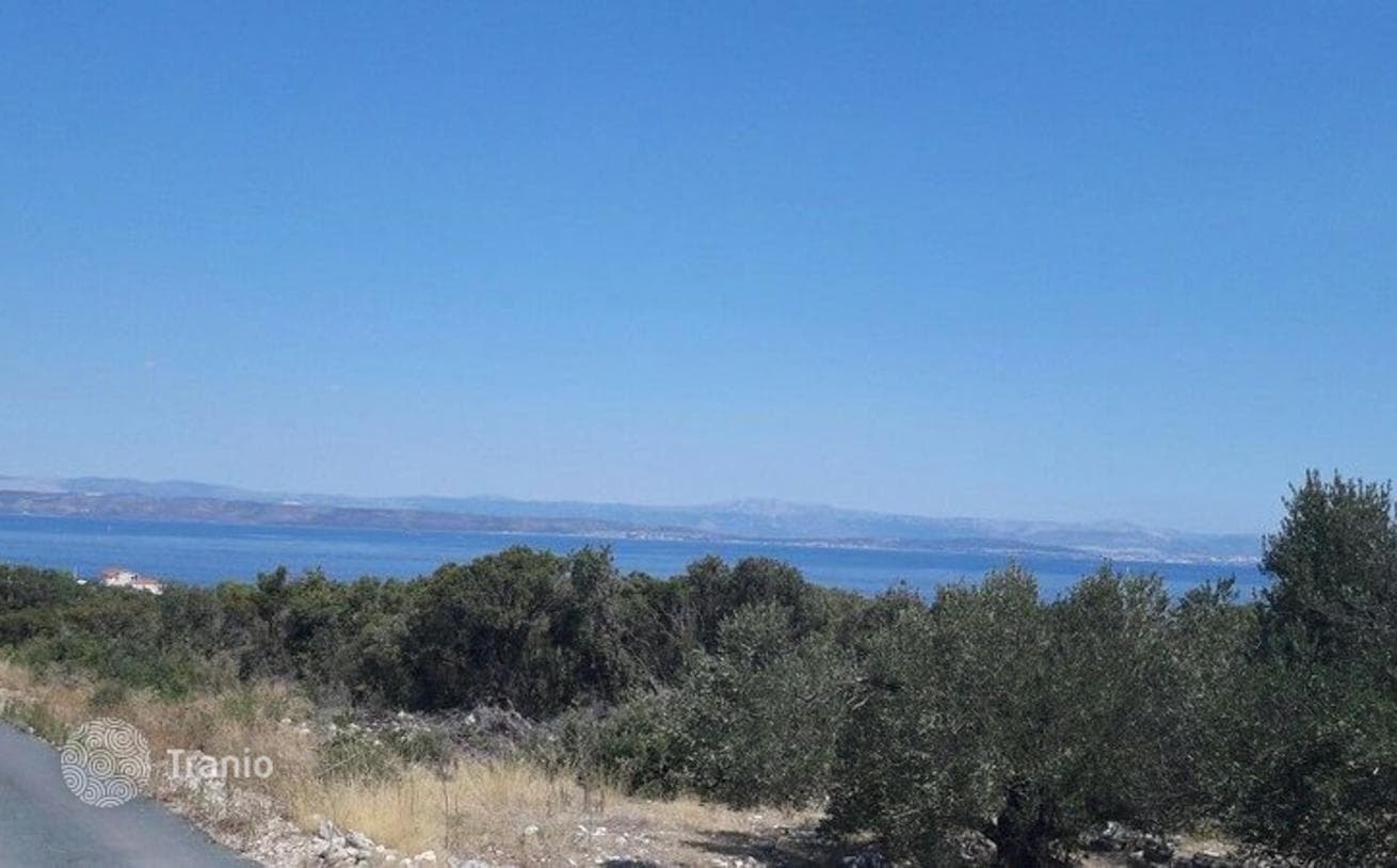 2,000 m² Land Plot 150 m from the Sea in Solta, Croatia, photo 4