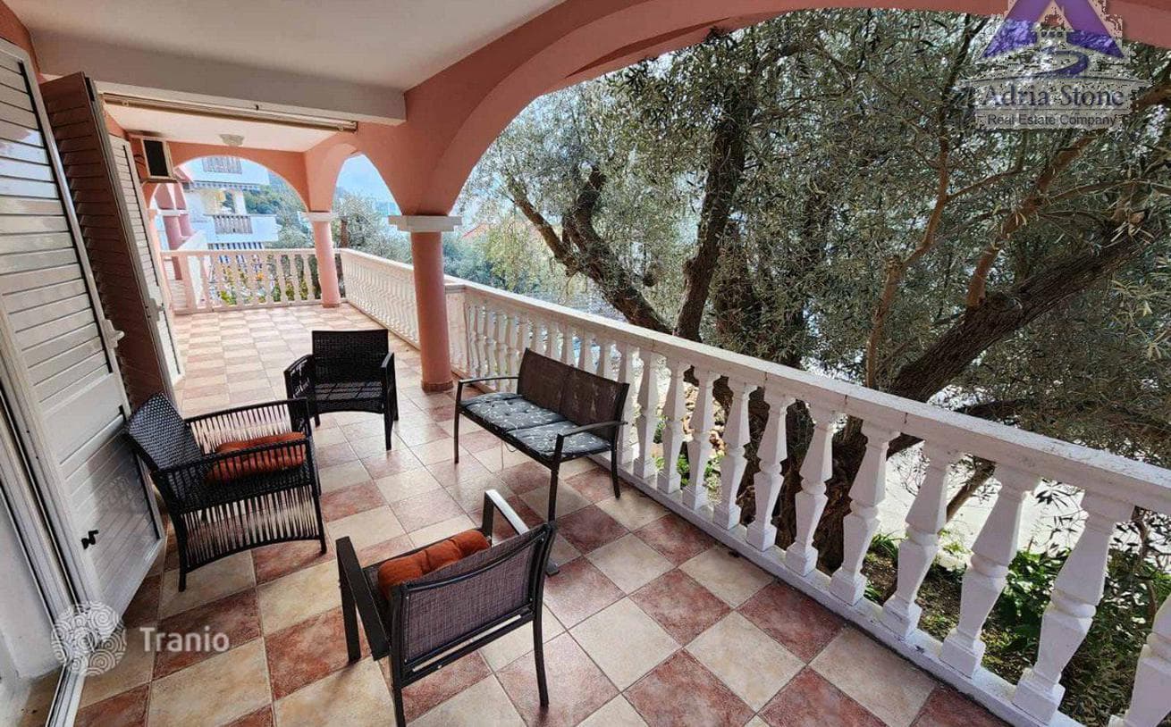 4-Bedroom House 213 m² in Przno, photo 4