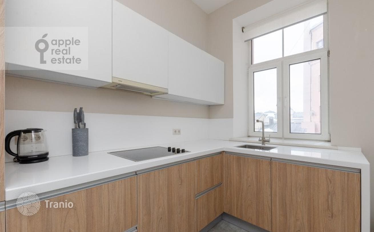 3-Bedroom Apartment in Khamovniki, Moscow