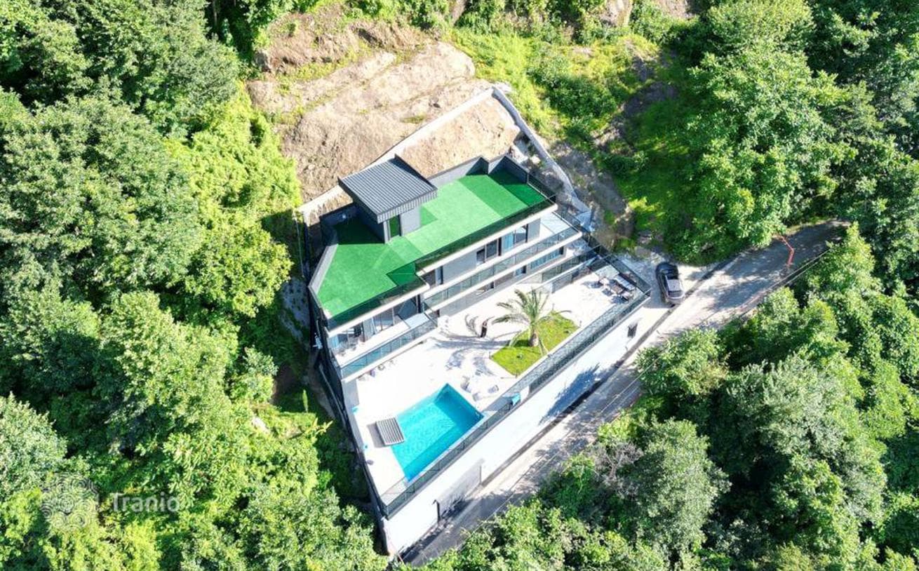 4-Bedroom Villa in Batumi, Georgia, photo 2