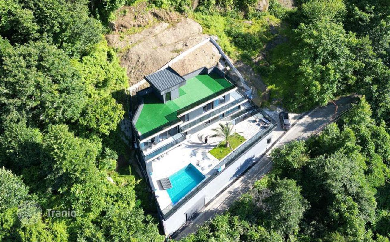 4-Bedroom Villa in Batumi, Georgia, photo 3