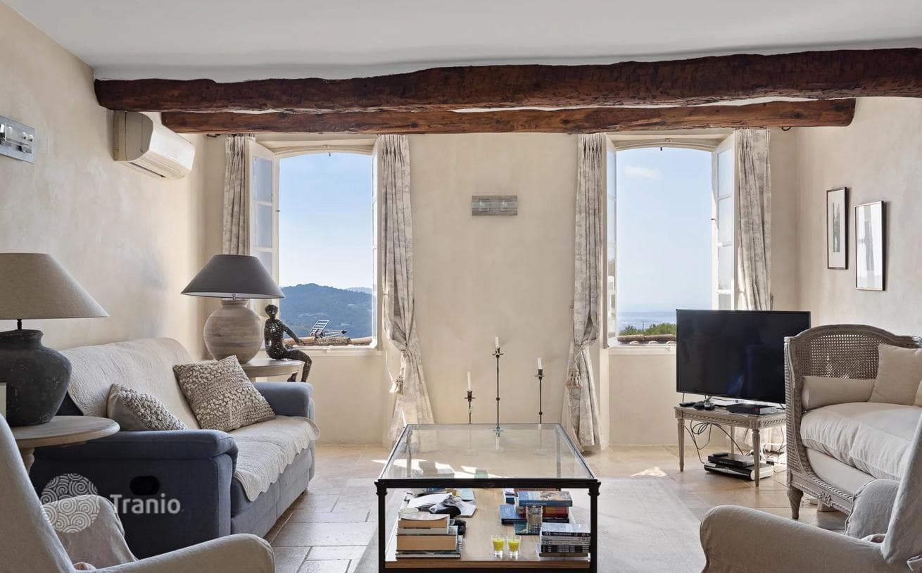 5-Bedroom Townhouse in Mougins, photo 5